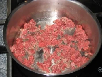 Käse-Hackfleisch-Gurken-Suppe - Rezept - Bild Nr. 2