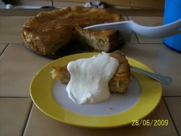 Apfelkuchen mit Aprikose - Rezept