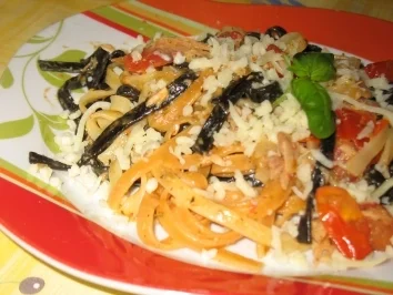 dinkelbandnudeln in thunfischsauce - Rezept