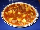Rezept: Gullasch-Gemüse-Kartoffeltopf Gullasch-Gemüse-Kartoffeltopf - Rezept