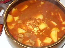 Gullasch-Gemüse-Kartoffeltopf - Rezept - Bild Nr. 8