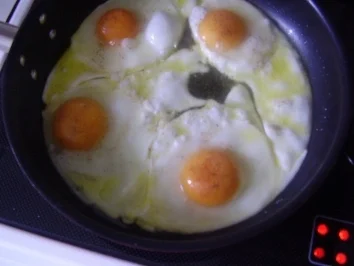 Spinat - Spiegelei - Klops - Salzkartoffeln - Rezept - Bild Nr. 10