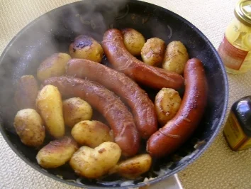 Bauernbratwurst mit neuen Kartoffeln - Rezept - Bild Nr. 2