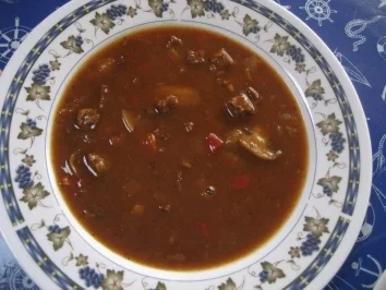 Gulaschsuppe .... - Rezept