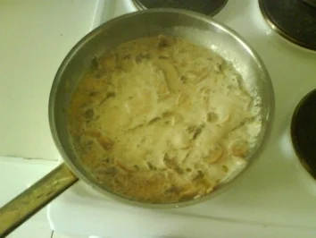 Rezept: Fleisch: Geschnetzeltes in Sahne-Soße Bild Nr. 3 Fleisch: Geschnetzeltes in Sahne-Soße - Rezept - Bild Nr. 3