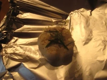 Knoblauchbrot, das es in sich hat (3 Knollen Knoblauch) - Rezept - Bild Nr. 2