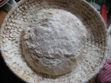 Knoblauchbrot, das es in sich hat (3 Knollen Knoblauch) - Rezept - Bild Nr. 8