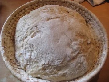 Knoblauchbrot, das es in sich hat (3 Knollen Knoblauch) - Rezept - Bild Nr. 9