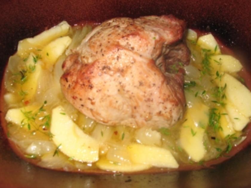 Kalter Schweinebraten mit Apfel-Zwiebeltöpfchen - Rezept - kochbar.de