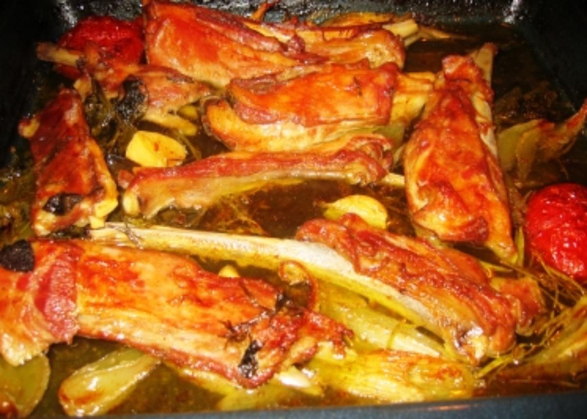 Fleisch: Geschmorte Lamm-Spareribs - Rezept - kochbar.de