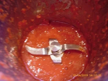 Erdbeer-Biskuitrolle mit Vanille-Quarkcreme - Rezept - Bild Nr. 8