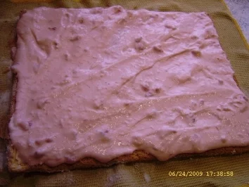 Erdbeer-Biskuitrolle mit Vanille-Quarkcreme - Rezept - Bild Nr. 19