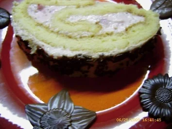 Erdbeer-Biskuitrolle mit Vanille-Quarkcreme - Rezept - Bild Nr. 30