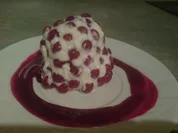 Dessert "Kleine Beeren-Bomben" - Rezept