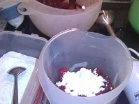 Rezept: Himbeereistorte Bild Nr. 3 Himbeereistorte - Rezept - Bild Nr. 3