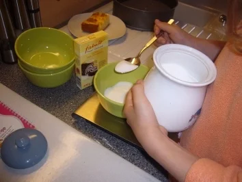 Rezept: Kikis Kuhfell-Kuchen für Kathi Bild Nr. 2 Kikis Kuhfell-Kuchen für Kathi - Rezept - Bild Nr. 2