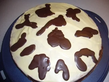 Rezept: Kikis Kuhfell-Kuchen für Kathi Bild Nr. 10 Kikis Kuhfell-Kuchen für Kathi - Rezept - Bild Nr. 10