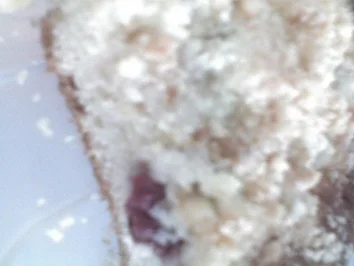 Kirsch-Streuselkuchen auf Hefeteig - Rezept - Bild Nr. 2