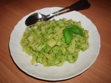 Rezept: Pasta mit Pesto Pasta mit Pesto - Rezept