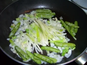 Die Schweinerei mit der Tom Ka Paste - Rezept - Bild Nr. 6