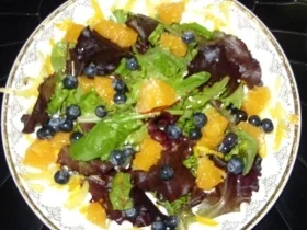 Rezept: Sommersalat mit fruchtiger Note Bild Nr. 3 Sommersalat mit fruchtiger Note - Rezept - Bild Nr. 3