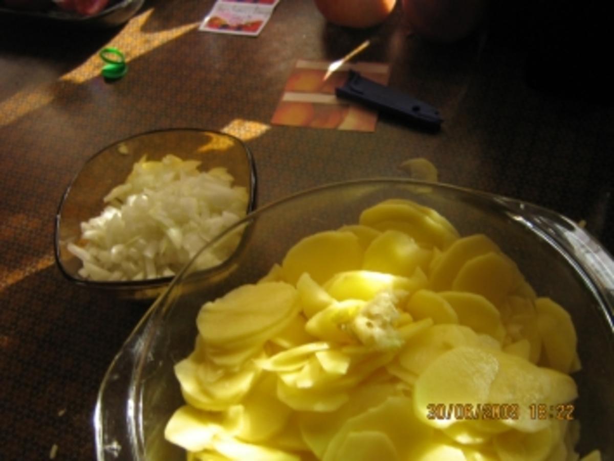 Wurstsalat mit Bratkartoffeln (Bürgermeisterart) - Rezept - Bild Nr. 9