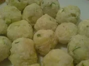 Zucchini-Parmesan-Klößchen - Rezept