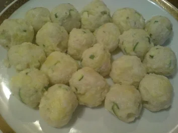 Zucchini-Parmesan-Klößchen - Rezept - Bild Nr. 2