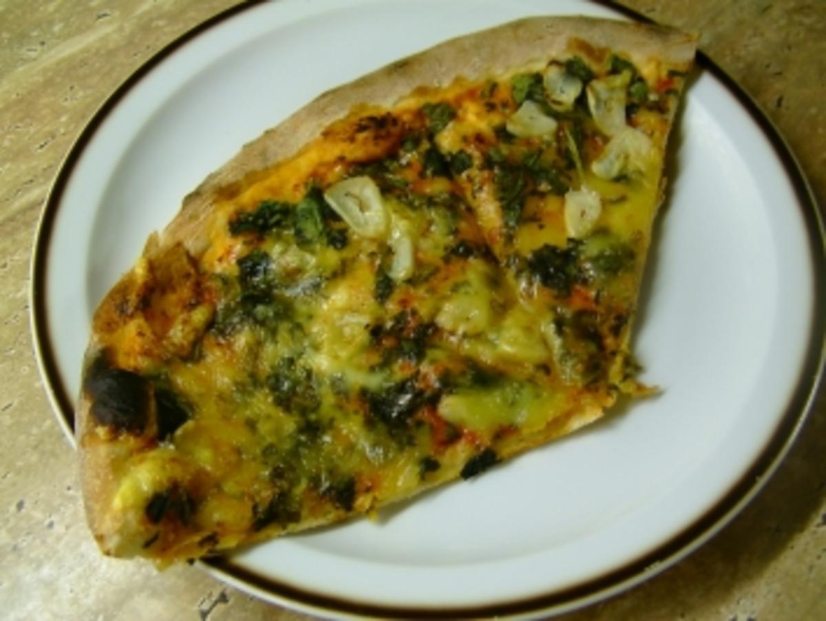 Pizza, Spinat/Knoblauch - Rezept - Bild Nr. 2