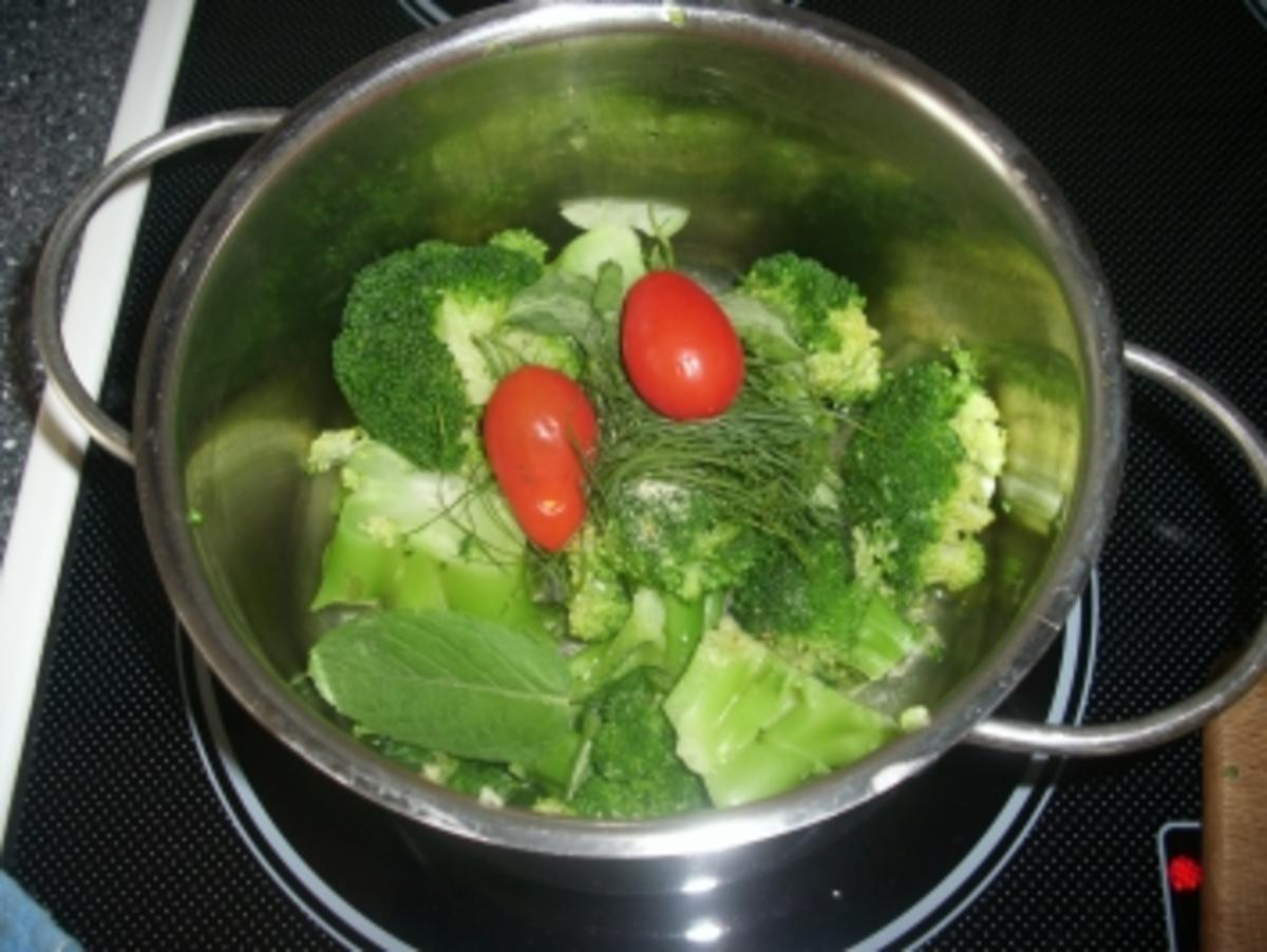 Scharfe Broccoli-Cremesuppe - Rezept - Bild Nr. 3