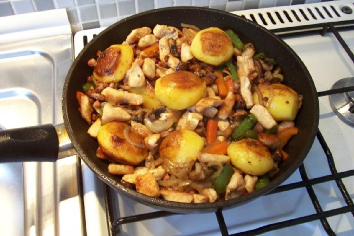 Kartoffel-Hähnchen-Pfanne - Rezept - Bild Nr. 2