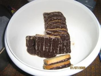 Rezept: Johannisbeer-Kirsch-Torte Bild Nr. 4 Johannisbeer-Kirsch-Torte - Rezept - Bild Nr. 4