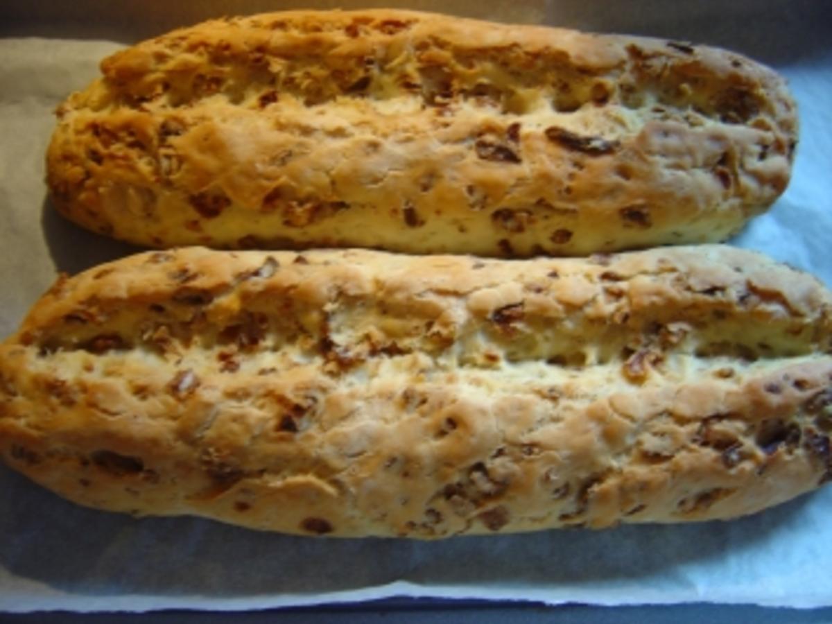 Zwiebelbrot &amp;quot;Lass Krachen&amp;quot; Daggi - Rezept - kochbar.de