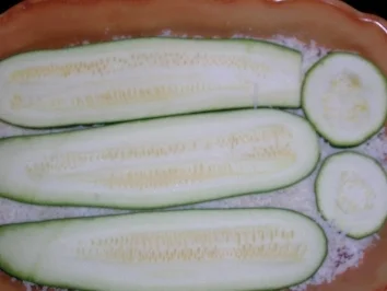 Mediterraner (Lamm-)-Hack Auflauf  mit viel Gemüse  (Fotos sind eingestellt) - Rezept - Bild Nr. 2