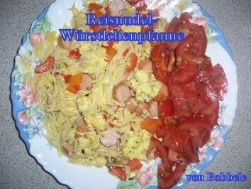 Hauptspeise: Reisnudel-Würstchenpfanne - Rezept