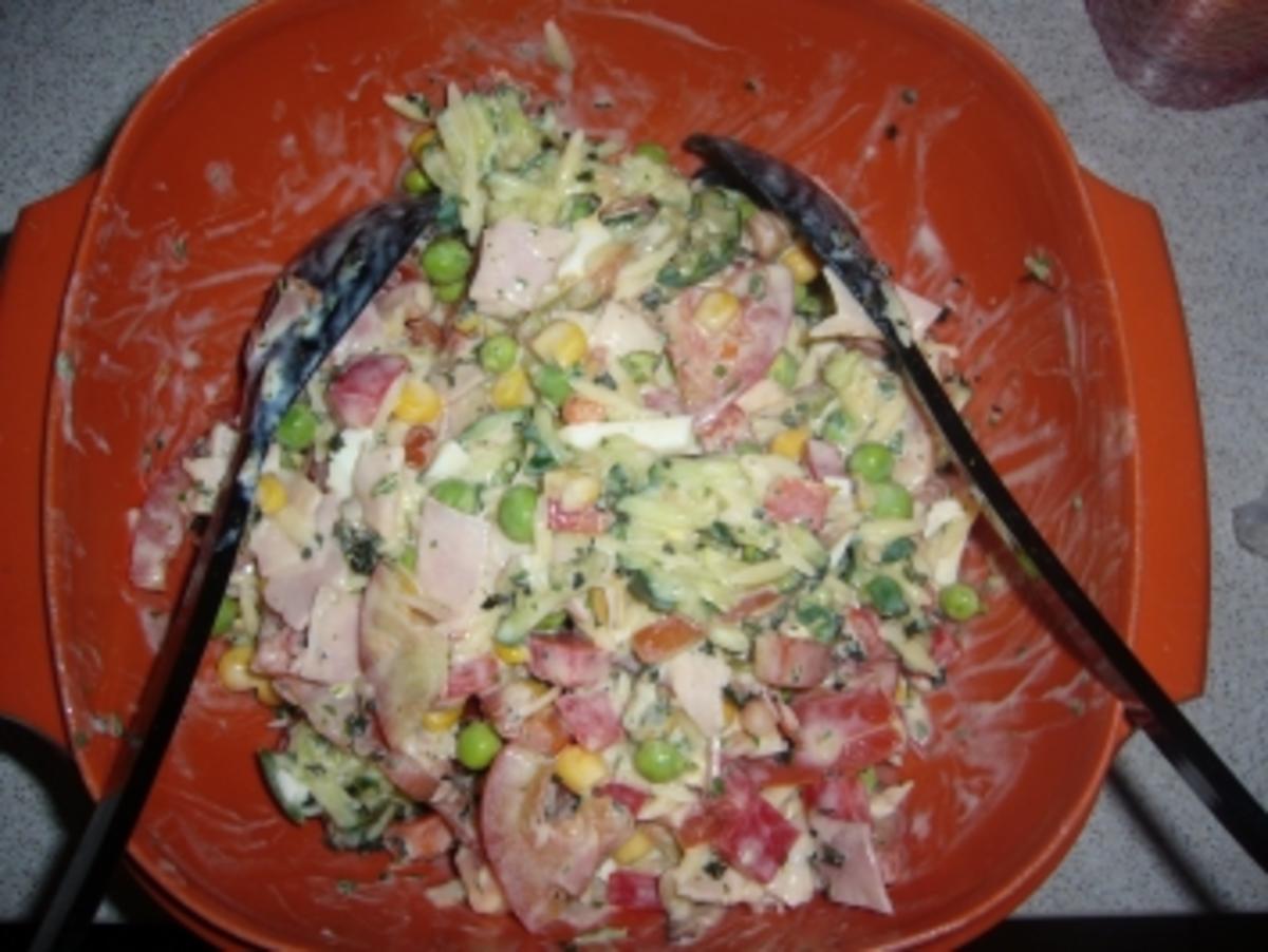 Salat: Frischer Sommer-Reisnudelsalat - Rezept - Bild Nr. 2