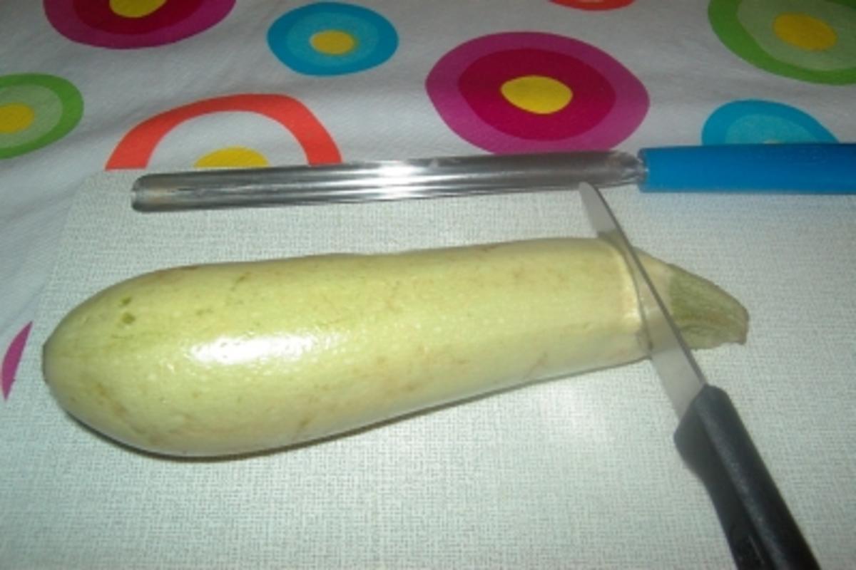 gefüllte Zucchini - Rezept - Bild Nr. 2