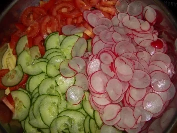 Edith's sommerlicher Wurstsalat - Rezept - Bild Nr. 3