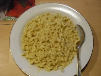 Maccaroni with cheese auf deutsch - Rezept