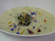 Kerbelcremesuppe mit rotem Reis und Kalbszunge - Rezept