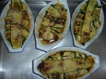 ZUCCHINE GRATINATE AL FORMAGGIO DI CAPRA - Rezept - Bild Nr. 13