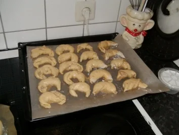 Altwiener Nussbeugerln - Rezept - Bild Nr. 3