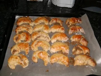 Altwiener Nussbeugerln - Rezept - Bild Nr. 5