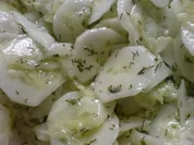 Gurken in Dillsahne - Rezept
