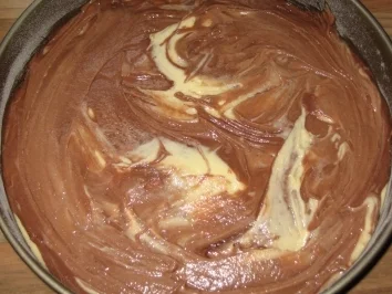 Rezept: Marmorkuchen mit Erdbeeren Bild Nr. 3 Marmorkuchen mit Erdbeeren - Rezept - Bild Nr. 3