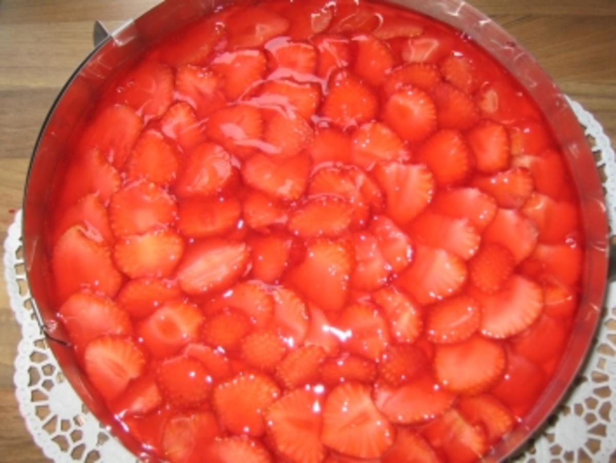 Marmorkuchen mit Erdbeeren - Rezept - Bild Nr. 6