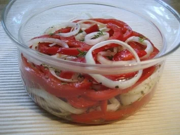 Roter Paprika-Salat ... - Rezept - Bild Nr. 2