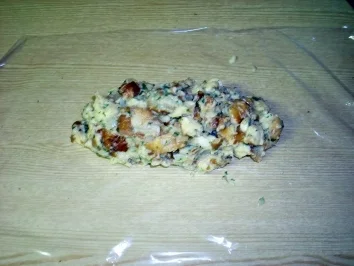 Pfifferlinge in Sahnesauce  an Laugenserviettenknödel - Rezept - Bild Nr. 2