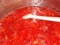 Rezept: Erdbeermarmelade mit Minze Erdbeermarmelade mit Minze - Rezept