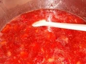 Erdbeermarmelade mit Minze - Rezept